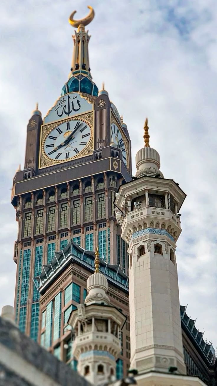 La tour de l’horloge de La Mecque : l’Abraj Al Bait